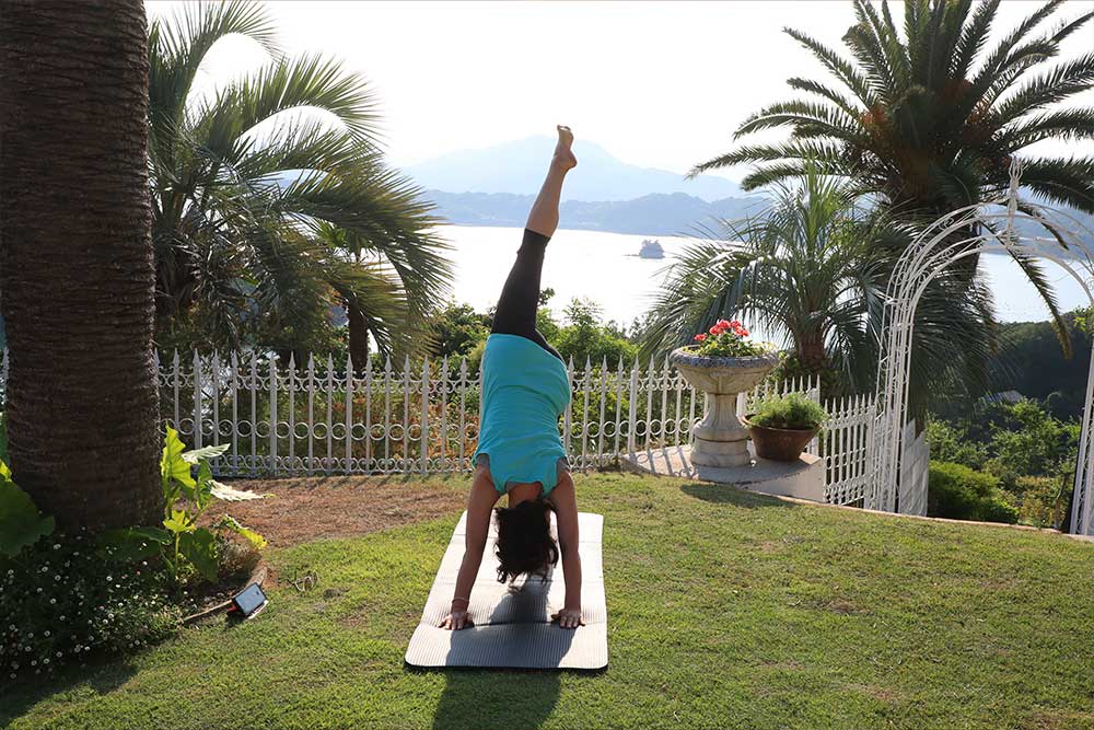ヨガ（屋外・屋内）